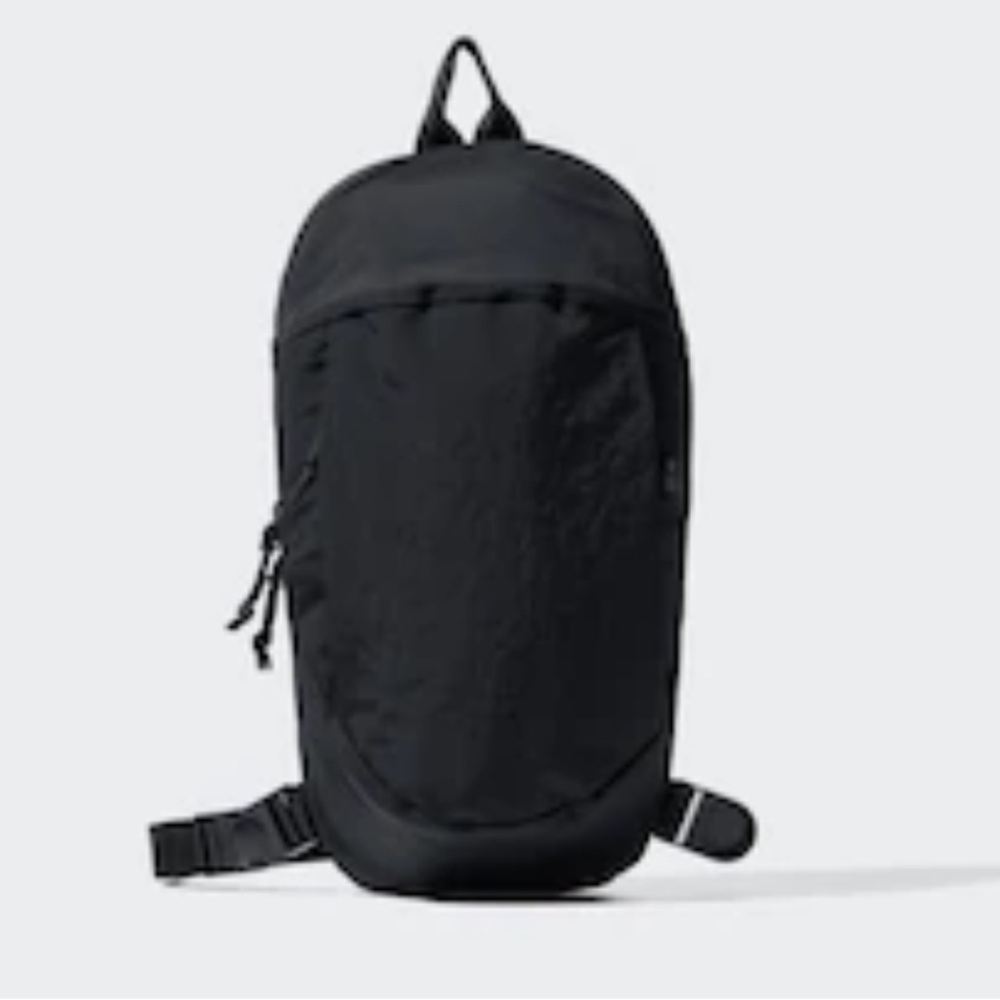 UNIQLO Black Compact Sling Bag for Men